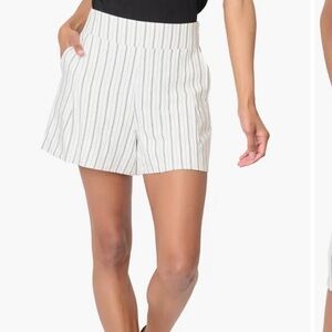 Linen pinstripe shorts